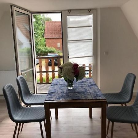 Die Graefin Auf Ruegen - Ferienappartements Parchtitz ภายนอก รูปภาพ