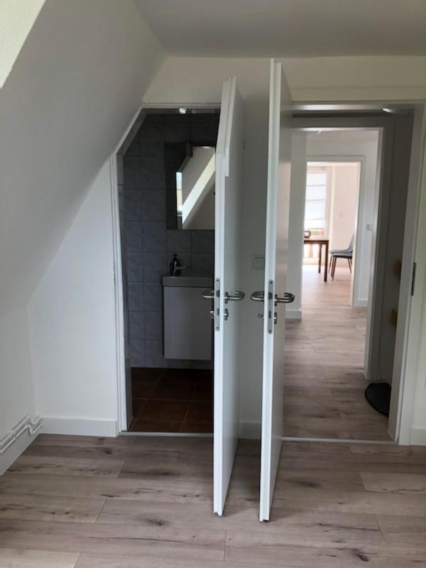 Die Graefin Auf Ruegen - Ferienappartements Parchtitz ภายนอก รูปภาพ